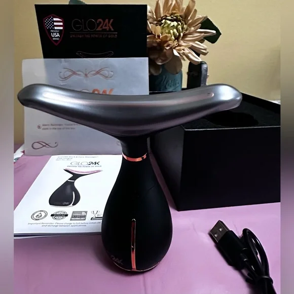 Glo24K Skin Rejuvenation Beauty Led Device for Face and Neck Black/Gold New